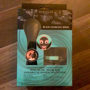 Daniele Magnetic Mask Kit
